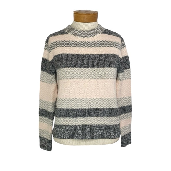 CLUB MONACO Sz Small Cashmere Sweater, Fair Isle Pattern - Picture 5 of 6